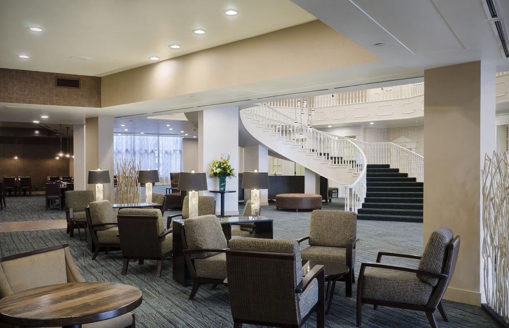 Delta Hotels By Marriott Helena Colonial Екстериор снимка