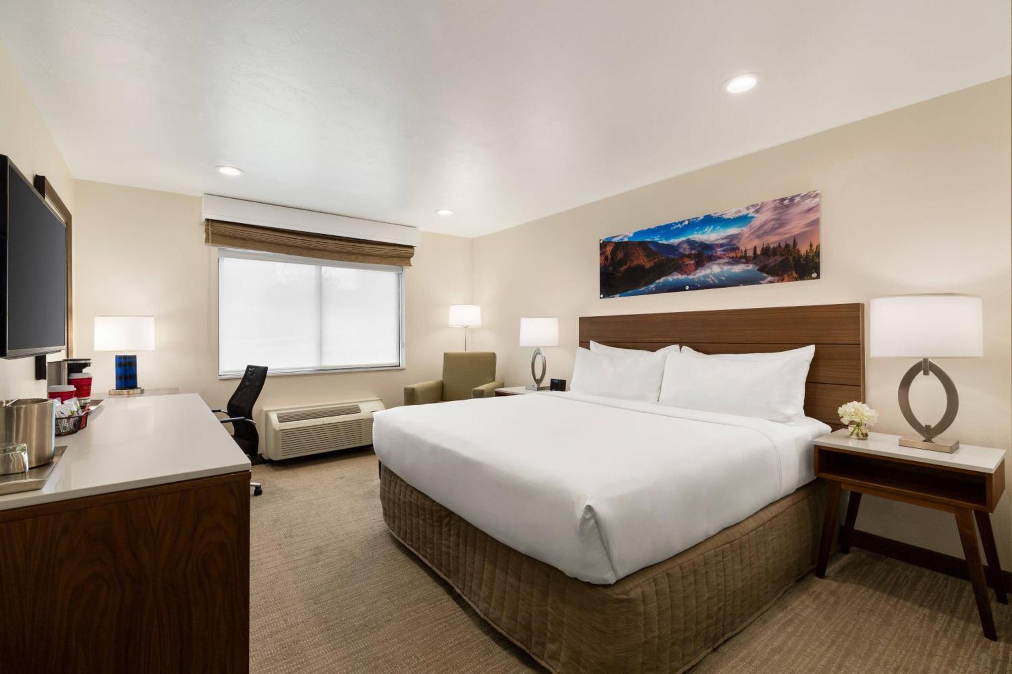Delta Hotels By Marriott Helena Colonial Екстериор снимка