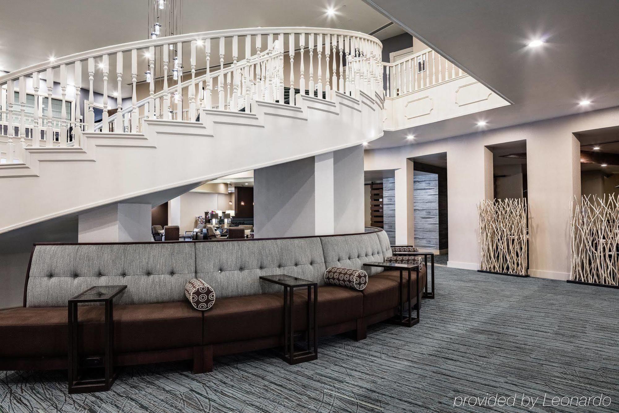 Delta Hotels By Marriott Helena Colonial Екстериор снимка