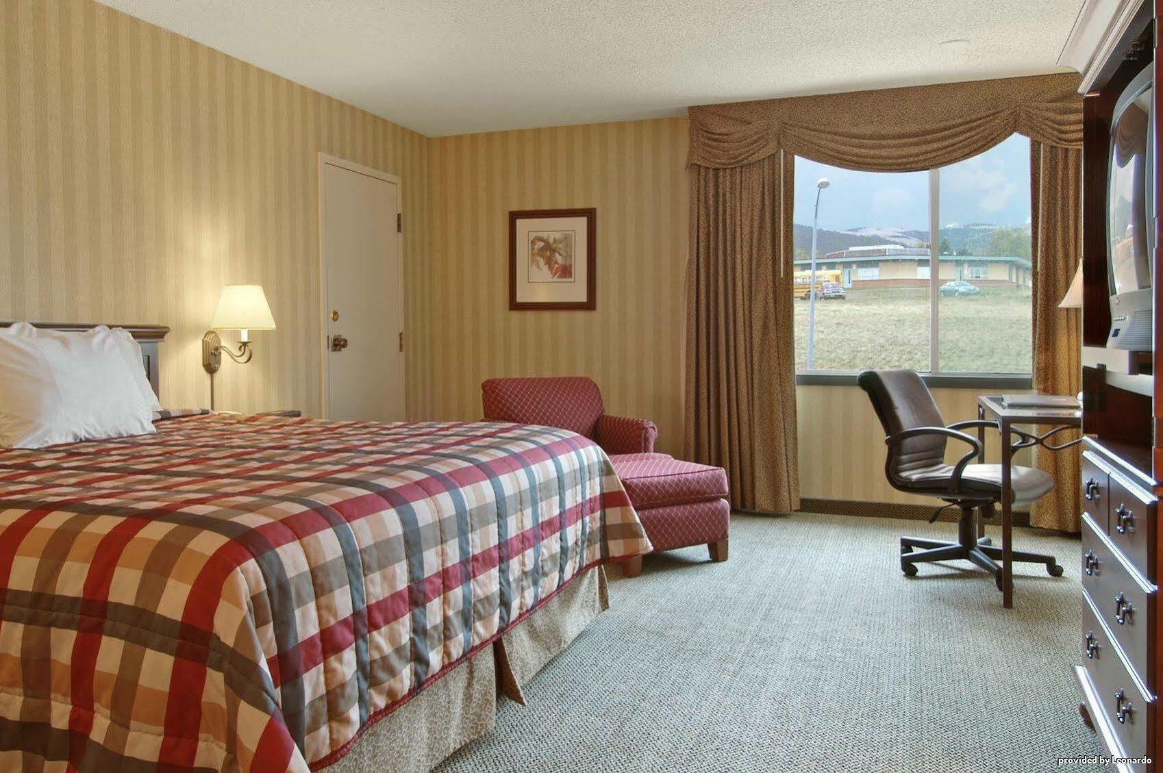 Delta Hotels By Marriott Helena Colonial Стая снимка